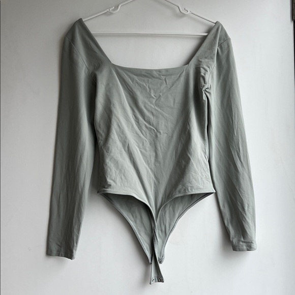Babaton Contour Longsleeve Bodysuit - Dusky Green - Picture 2 of 3
